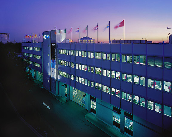 View_of_ESOC_main_building_pillars.jpg  